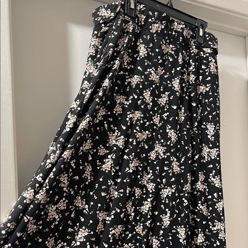 Floral Black Skirt